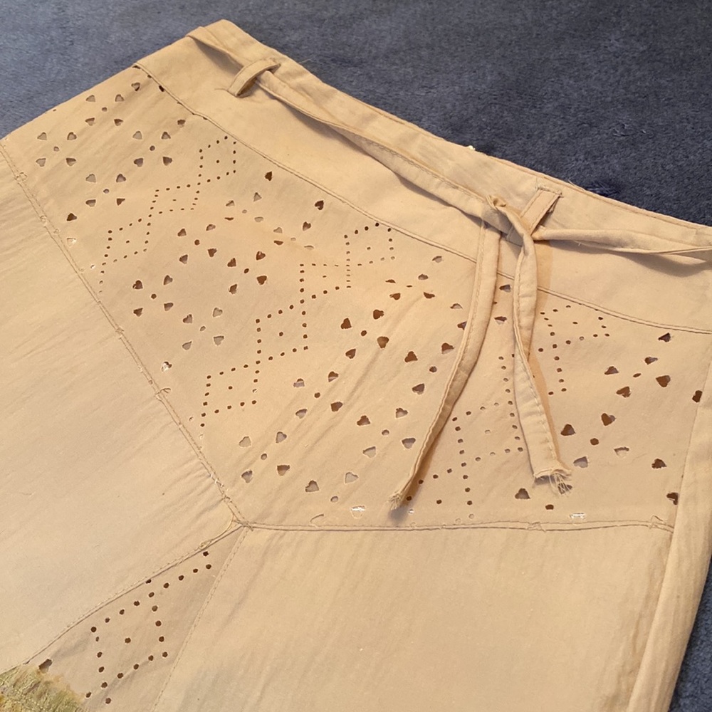 Beige Mini Heart Laser Cut Lace Mesh Ruffle Midi Skirt - Picture 5 of 9